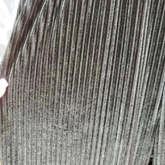 SHEIN Ribbed Black Velvet Flare Pull On Pant - Picture 3 of 6